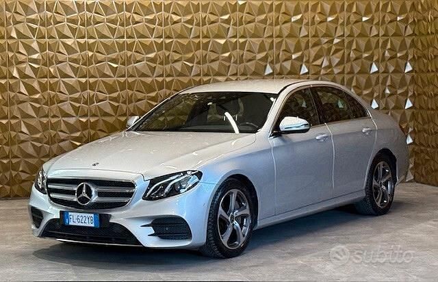 Usata Mercedes E220 194 CV (142 kW) 2017 Grigio Berlina