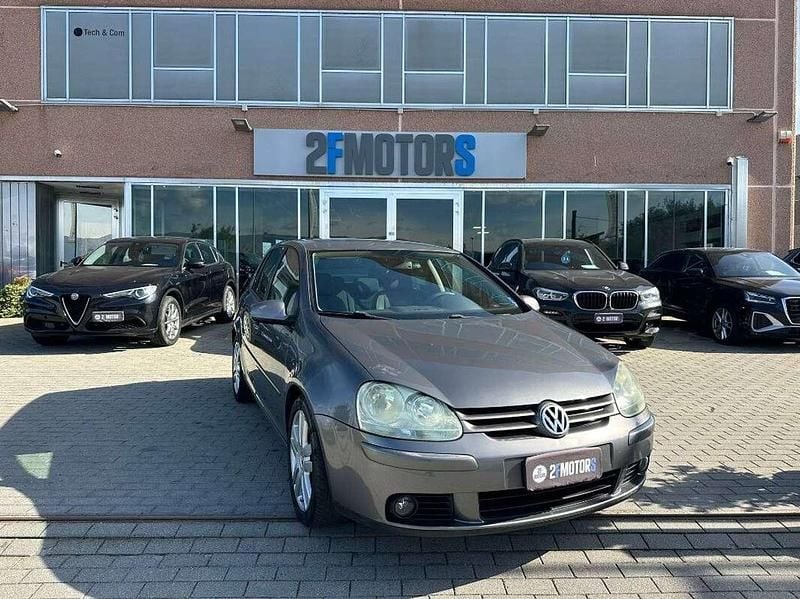 Verde Usata 2007 VW Golf V GT Tre volumi | 3000 € (Super prezzo) - Immagine 1/4