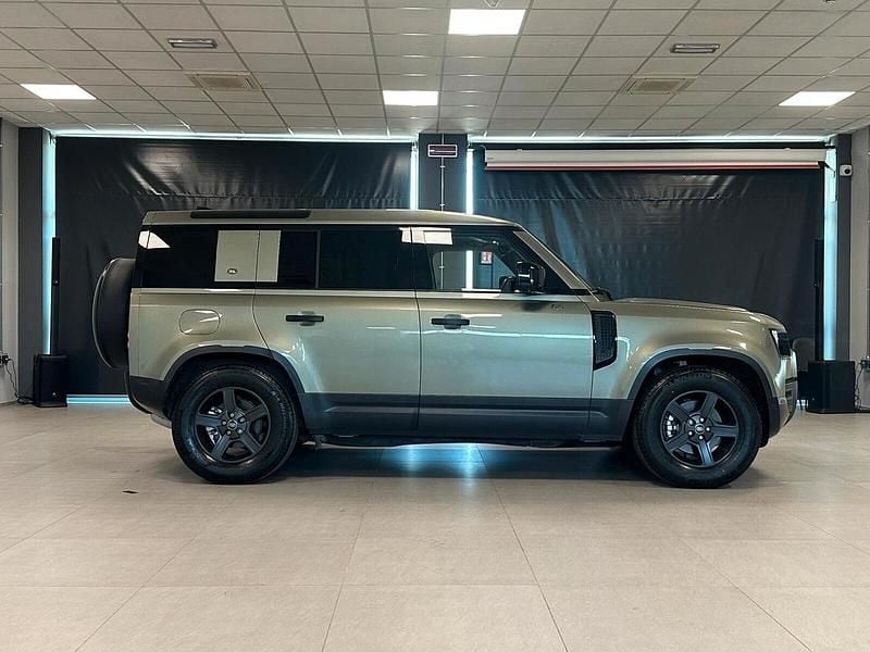Usata Land Rover Defender S 200 CV (147 kW) 2021 Verde SUV