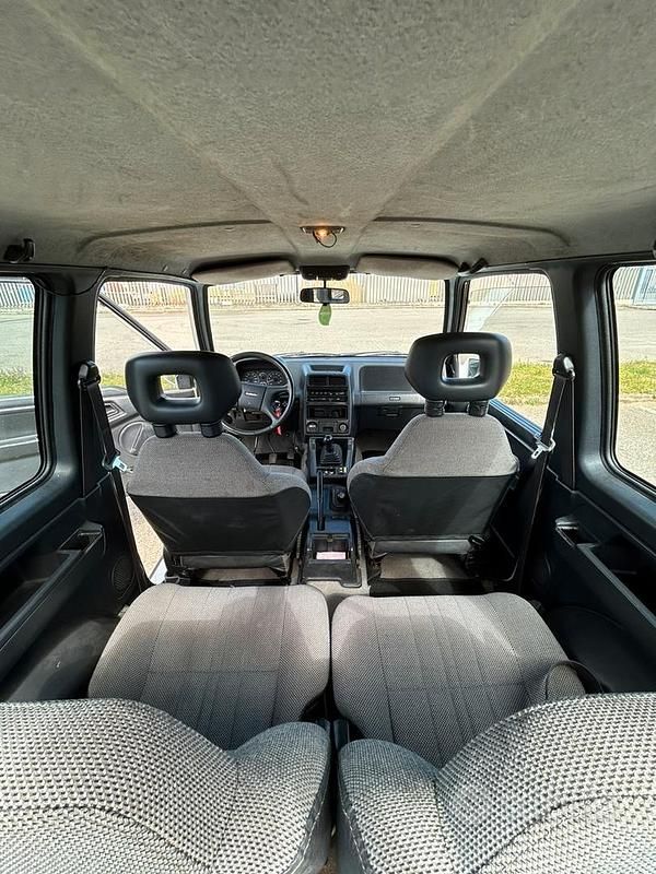 Usata Suzuki Vitara 75 CV (55 kW) 1990 Bianco SUV