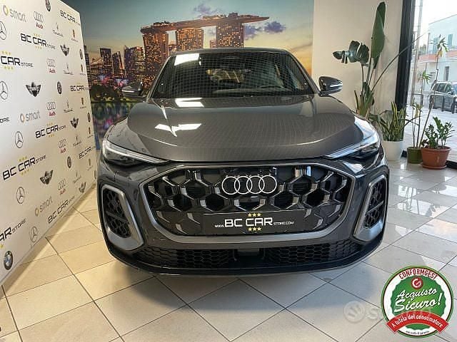 Nuova Audi Q5 S-Line 204 CV (150 kW) 2025 Grigio SUV