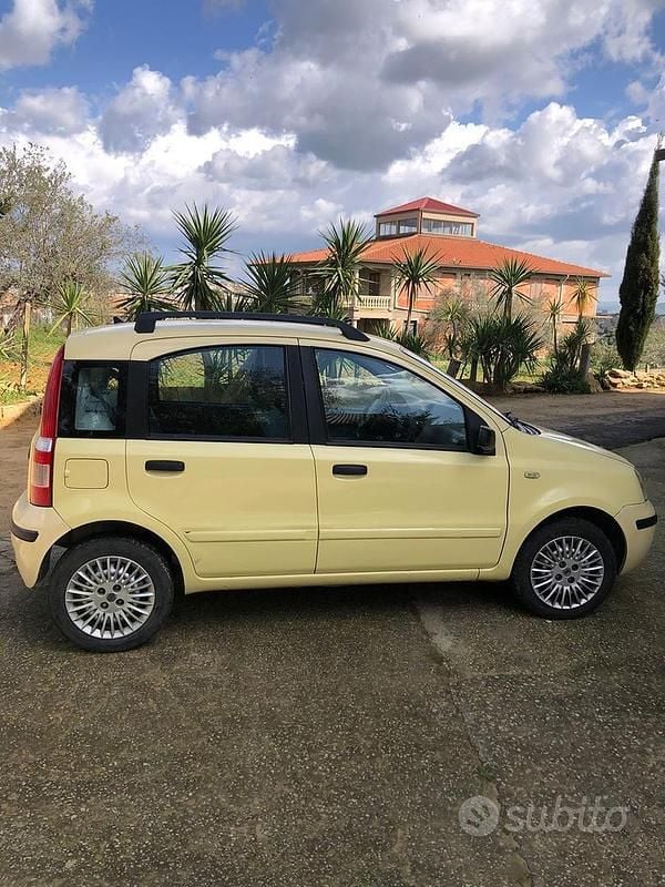 Usata Fiat Panda 2003 Giallo Utilitaria