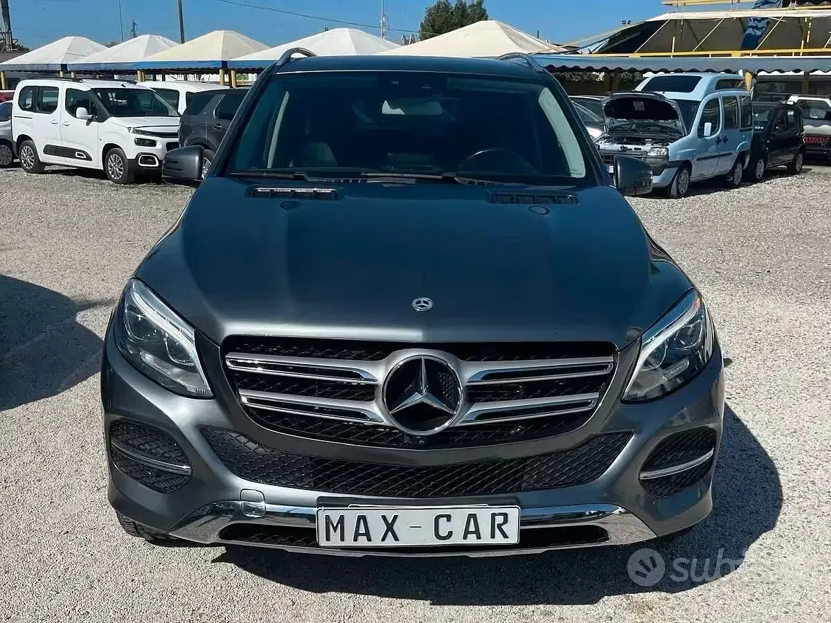 Usata Mercedes GLE250 Premium 204 CV (150 kW) 2018 Nero SUV