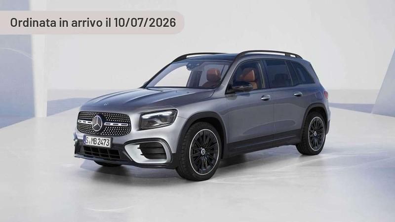 Usata Mercedes GLB200 Advanced 150 CV (110 kW) 2023 Argento SUV