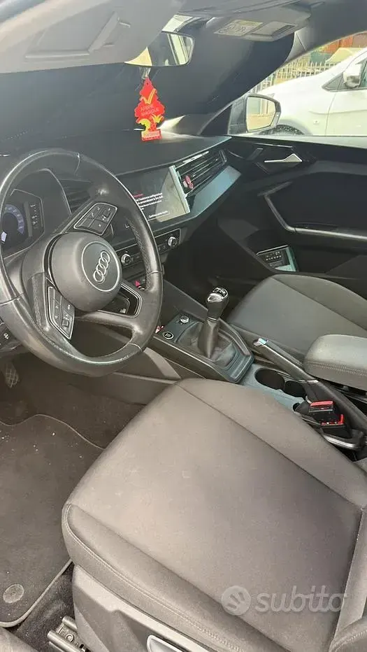 Usata Audi A1 95 CV (69 kW) 2021 Grigio SUV