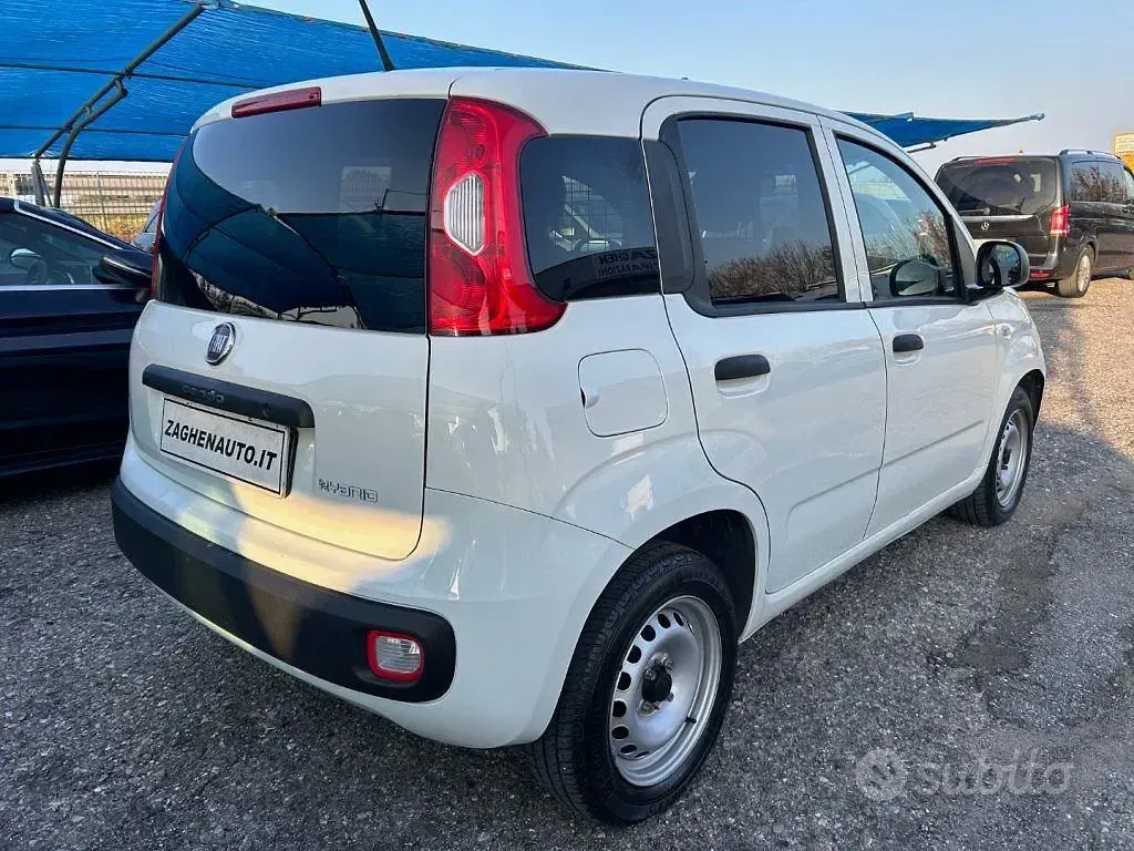 Usata Fiat Panda Pop 69 CV (50 kW) 2020 Bianco Utilitaria