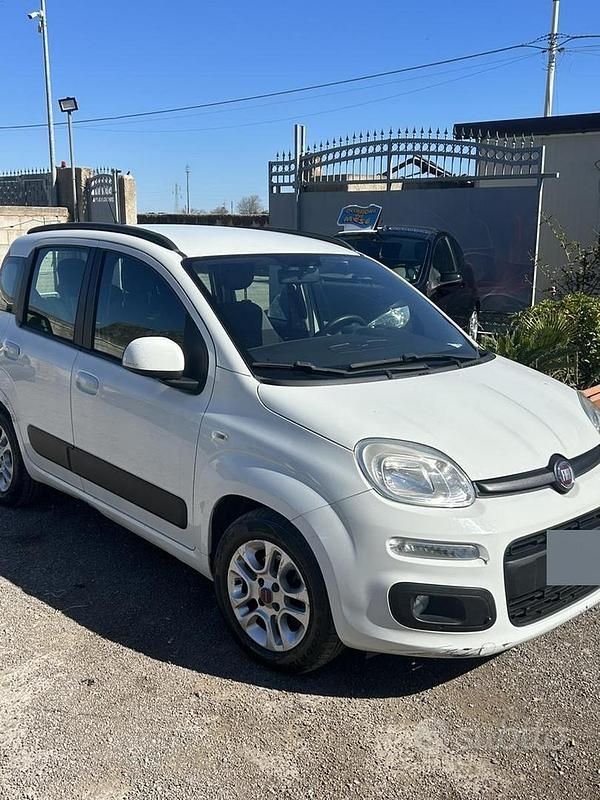 Usata Fiat Panda 95 CV (69 kW) 2018 Utilitaria