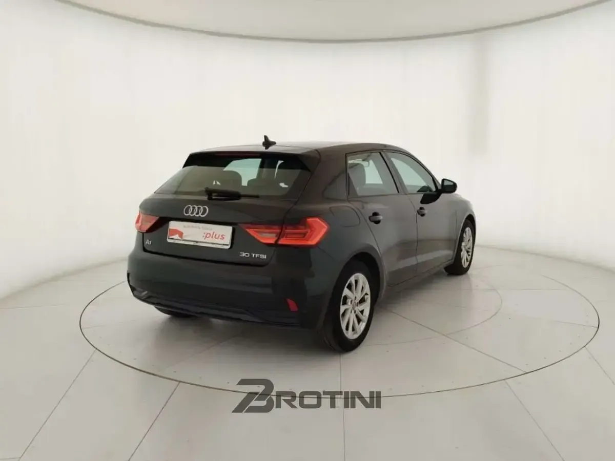 Usata Audi A1 Admired 116 CV (85 kW) 2019 Nero SUV