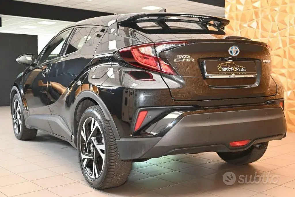 Usata Toyota C-HR Sport 98 CV (72 kW) 2022 Nero met SUV