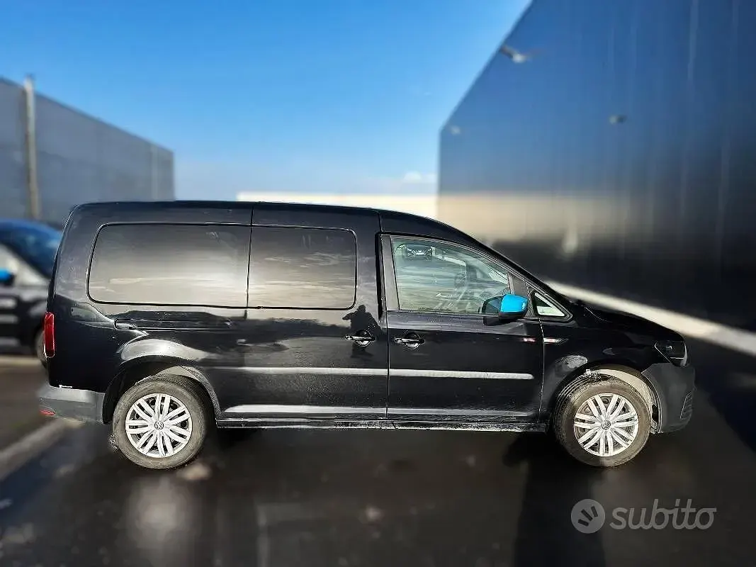 Usata VW Caddy Maxi Trendline 110 CV (80 kW) 2020 Monovolume