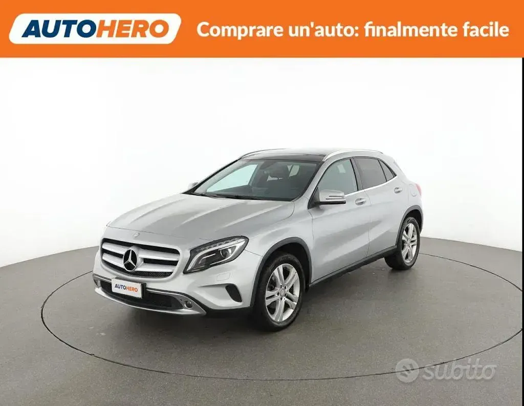 Usata Mercedes GLA200 136 CV (100 kW) 2015 SUV