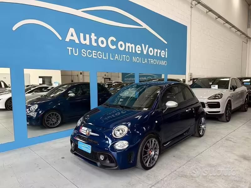 Usata Abarth 595 Turismo 165 CV (121 kW) 2018 Blu/azzurro Utilitaria