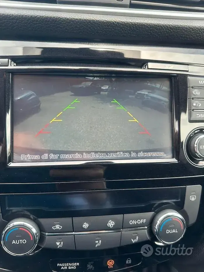 Usado Nissan Qashqai Acenta 131 CV (96 kW) 2018 Negro SUV