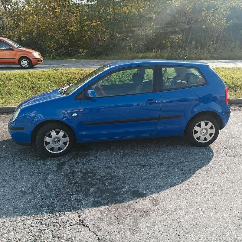 Usata VW CC 101 CV (74 kW) 2012 Blu Berlina