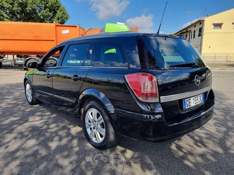 Usata Opel Astra 101 CV (74 kW) 2007 Station wagon