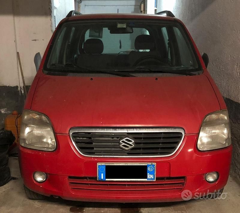 Usata Suzuki Wagon R+ 2002 Rosso Monovolume