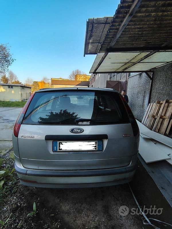 Usata Ford Focus 2007 Grigio Station wagon