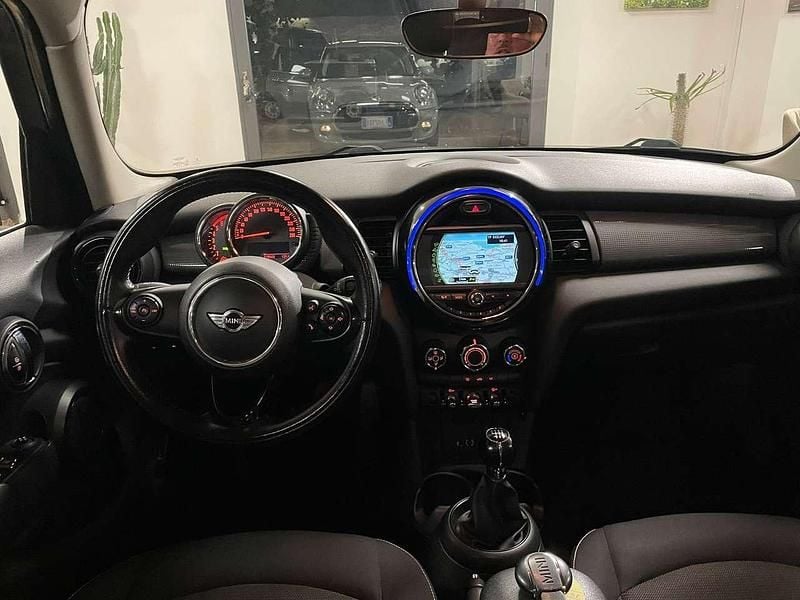 Usata Mini Cooper D Hype 116 CV (85 kW) 2017 Grigio Utilitaria