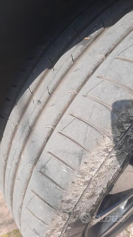 Usata Peugeot 2008 Allure 2016 Bianco SUV