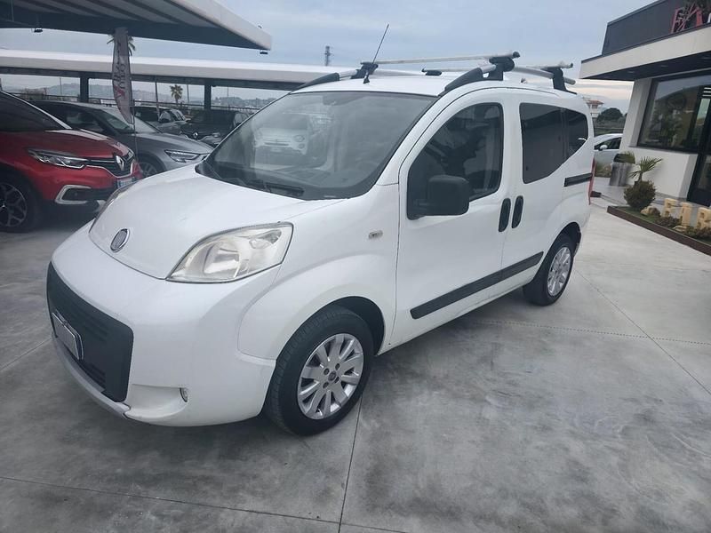 Usata Fiat Qubo Trekking 95 CV (69 kW) 2011 Bianco Monovolume