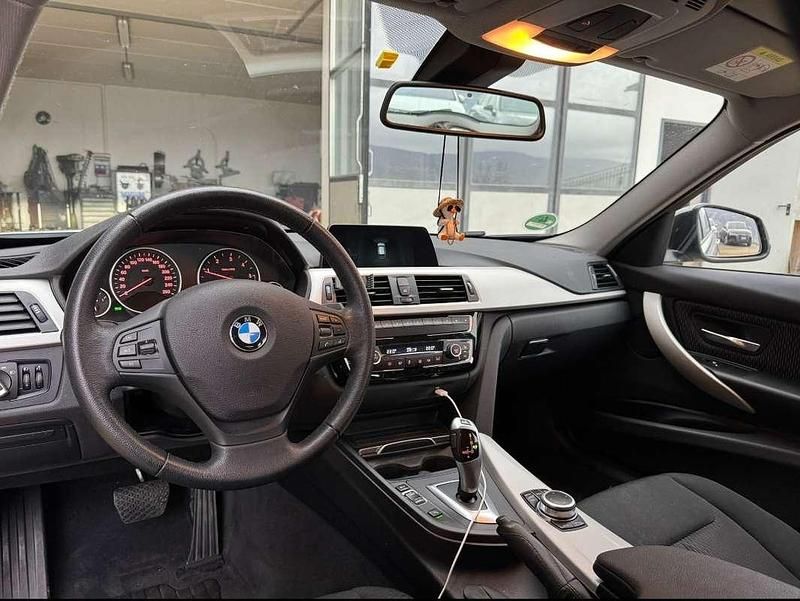 Usata BMW 320 Advantage 190 CV (139 kW) 2019 Grigio Station wagon