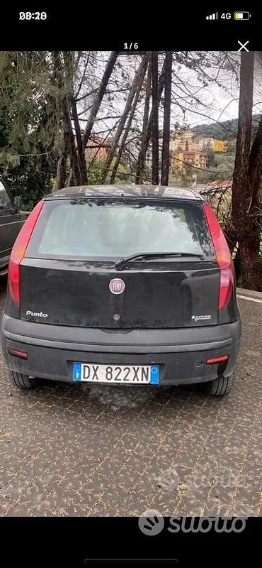 Usata Fiat Punto 80 CV (58 kW) 2009 Nero Utilitaria