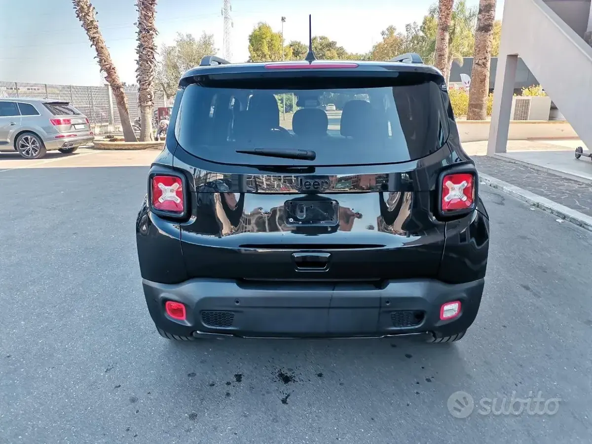 Usata Jeep Renegade Night Eagle 120 CV (88 kW) 2019 Nero SUV
