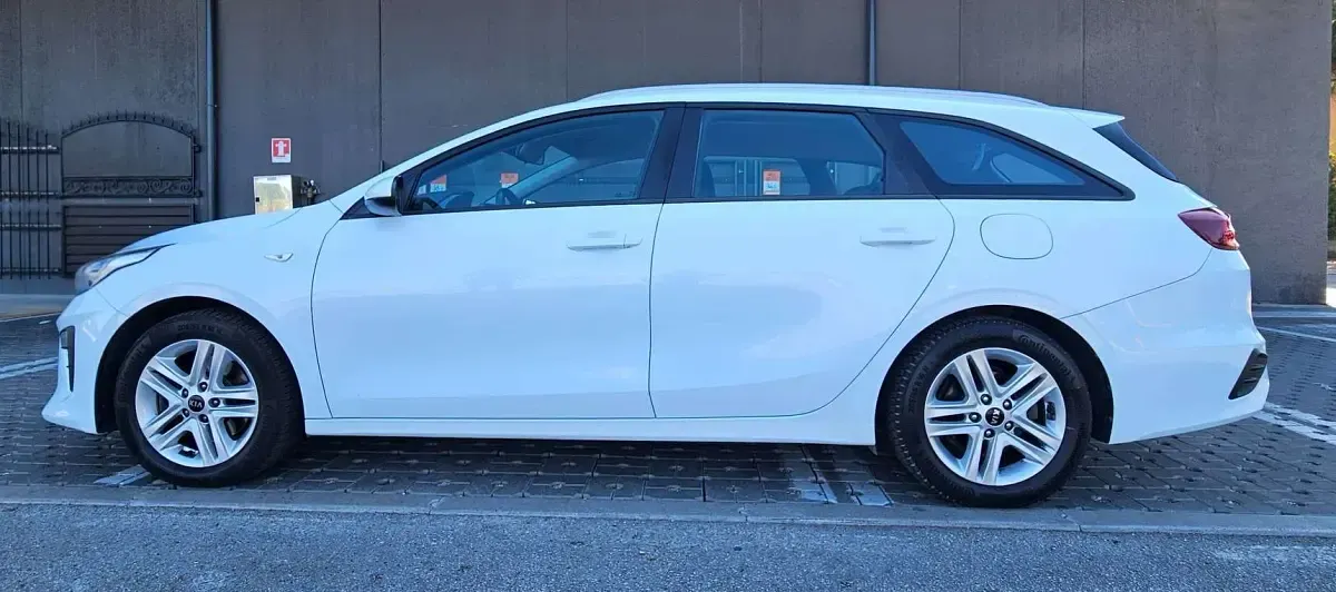 Usata Kia Ceed Sportswagon 116 CV (85 kW) 2019 Bianco Station wagon