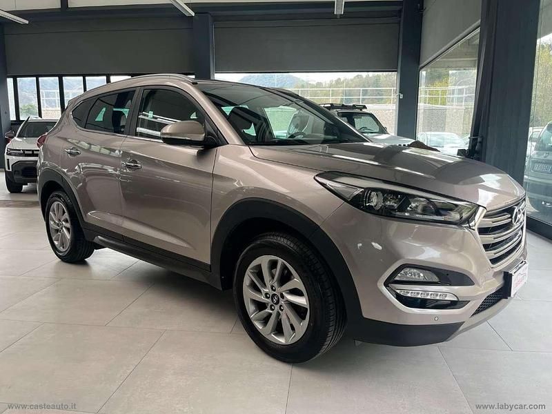 Usata Hyundai Tucson Xpossible 116 CV (85 kW) 2016 Grigio SUV