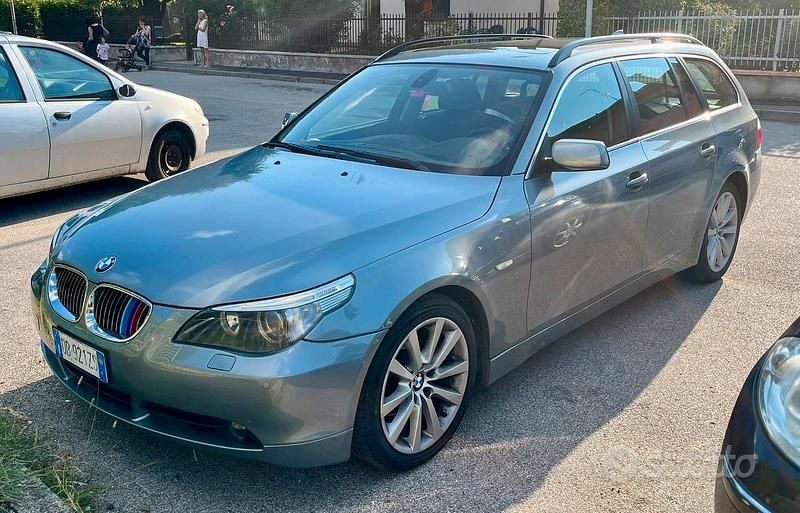 Usata BMW 525 177 CV (130 kW) 2006 Grigio Station wagon