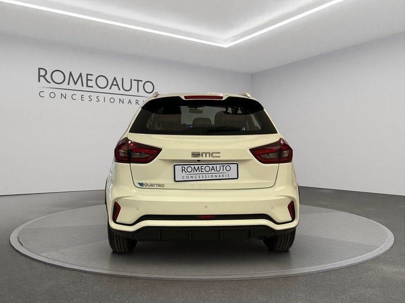 Nuova EMC QUATTRO 103 CV (75 kW) 2026 White pastello SUV