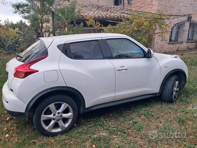 Usata Nissan Juke 110 CV (80 kW) 2012 Bianco SUV
