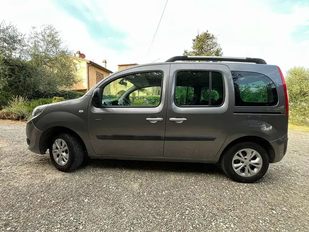 Usata Renault Kangoo Expression 65 CV (47 kW) 2018 Monovolume
