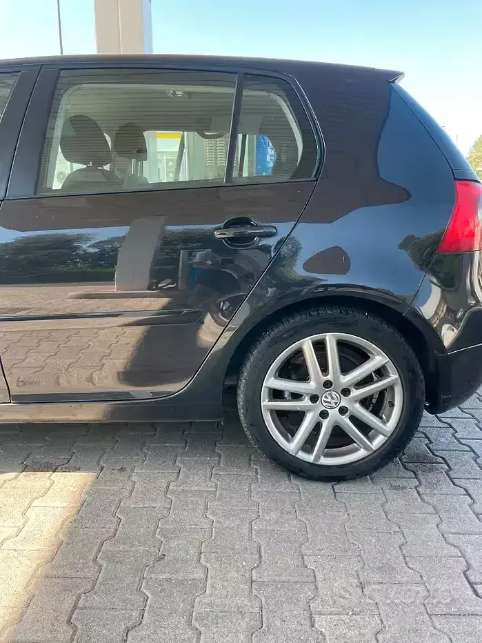 Usata VW Golf IV 102 CV (75 kW) 2006 Nero Berlina