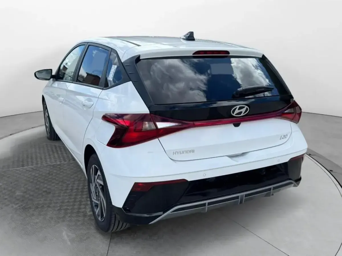 Nuova Hyundai i20 90 CV (66 kW) 2026 Bianco Utilitaria
