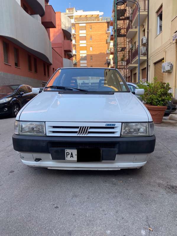Usato 1992 Fiat Uno 1.4 Benzin 69 CV (6.500 €)