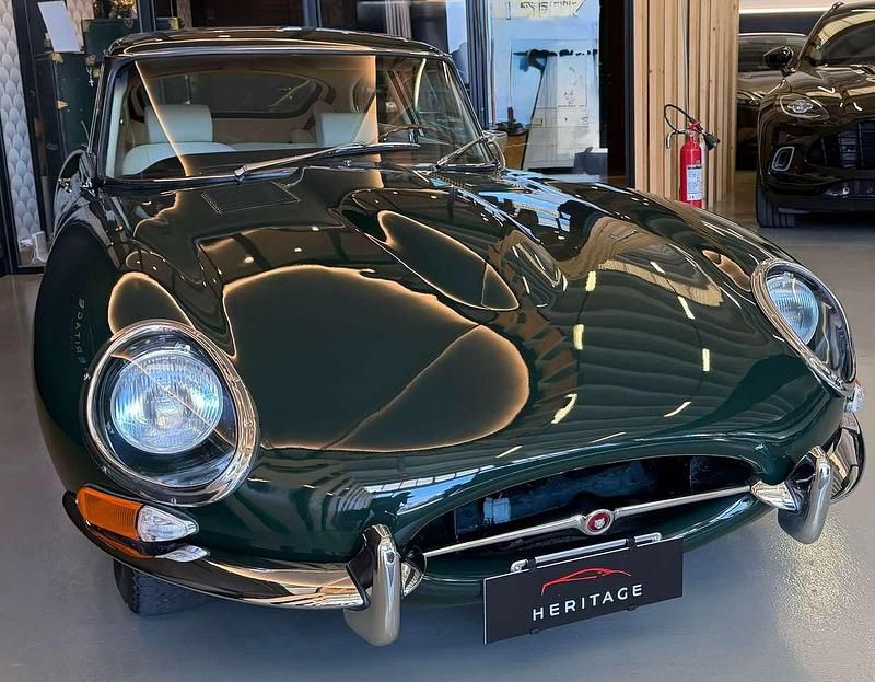 Usata Jaguar E-Type 245 CV (180 kW) 1970 Verde Coupé