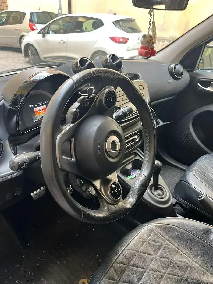 Usata Smart ForFour Passion 90 CV (66 kW) 2018 Bianco Utilitaria
