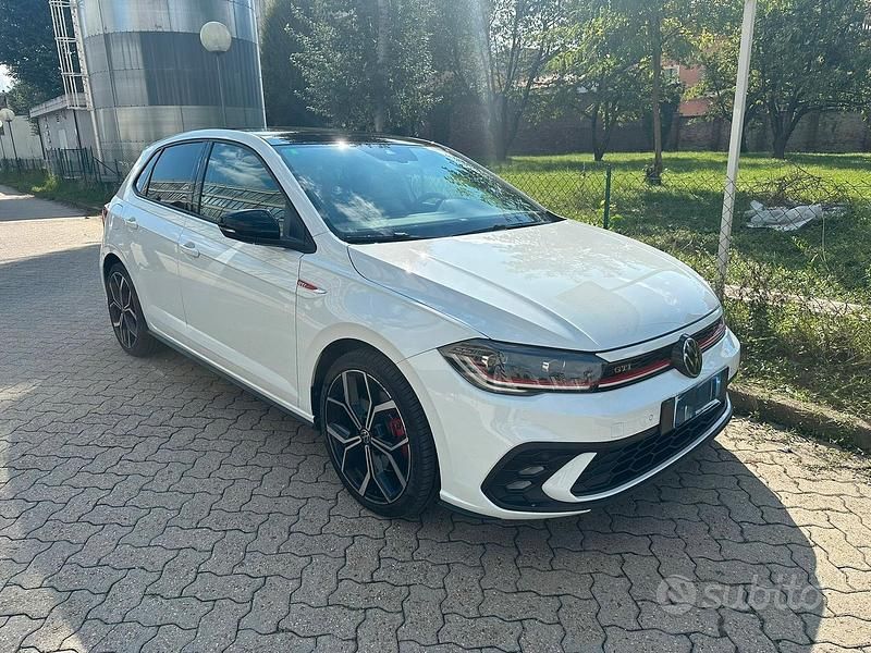 Usata 2023 VW Polo GTI Tre volumi | 27.500 € (Cara) - Immagine 1/4