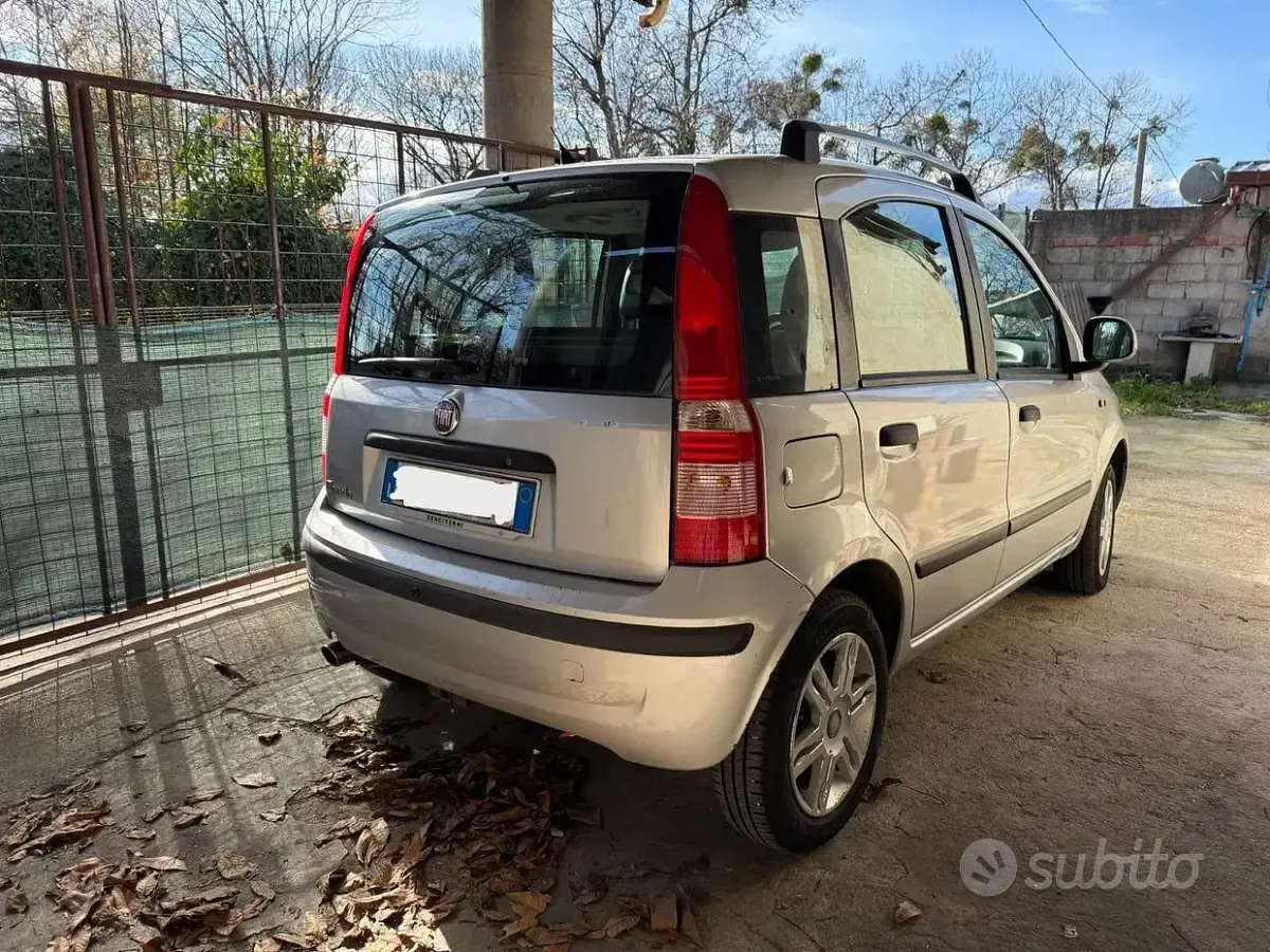 Usata Fiat Panda 69 CV (50 kW) 2011 Grigio Utilitaria