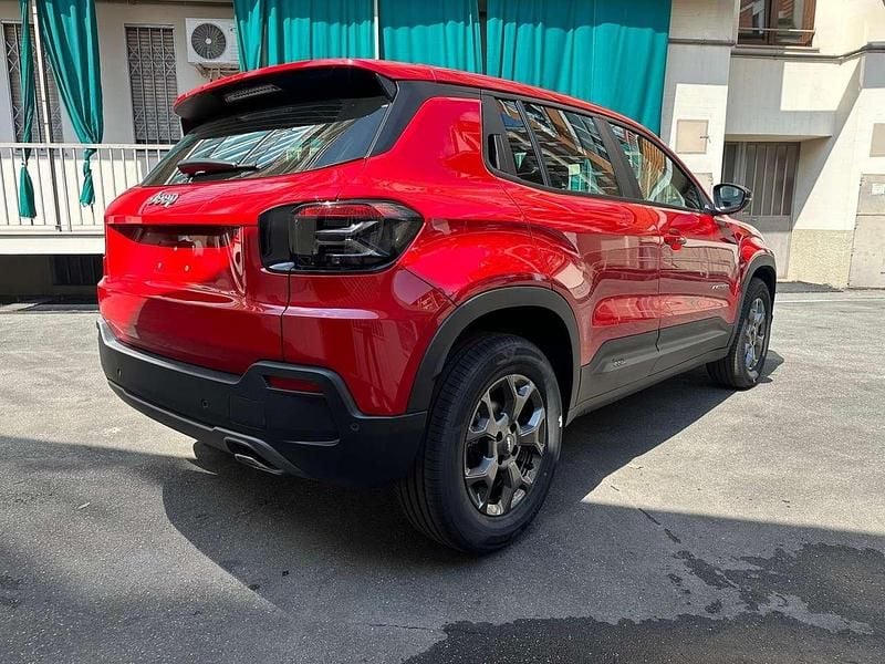 Nuova Jeep Avenger Longitude 101 CV (74 kW) 2025 Rosso SUV