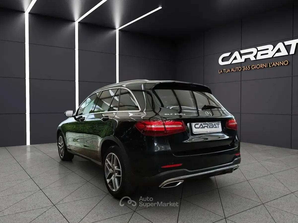 Usata Mercedes GLC250 Executive 204 CV (150 kW) 2018 Nero SUV