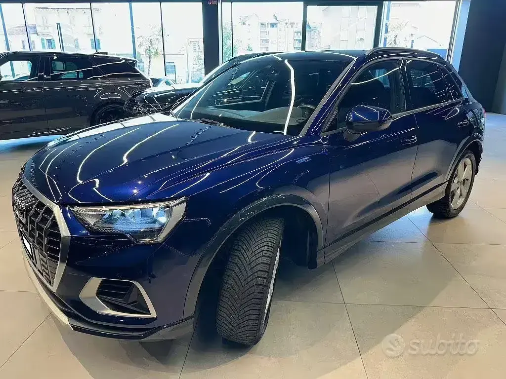 Usata Audi Q3 Advanced 230 CV (169 kW) 2021 Blu metallizzato SUV