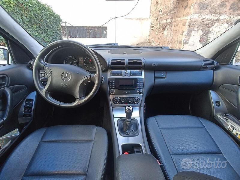 Usata Mercedes C220 Elegance 2004 Grigio Berlina