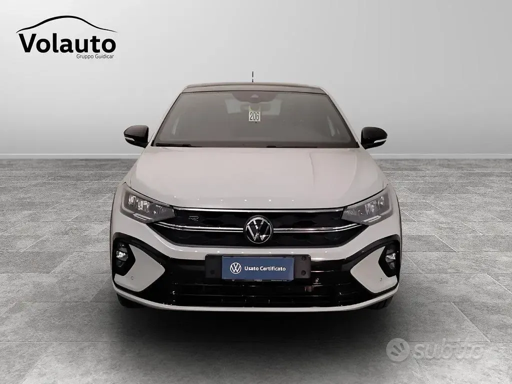 Begagnad VW Taigo R-line 110 HK (80 kW) 2023 Beige SUV