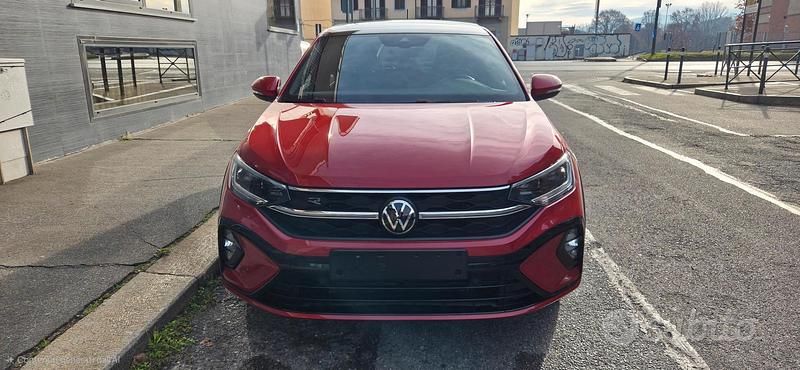 Usata VW Taigo R-line 110 CV (80 kW) 2023 Rosso SUV