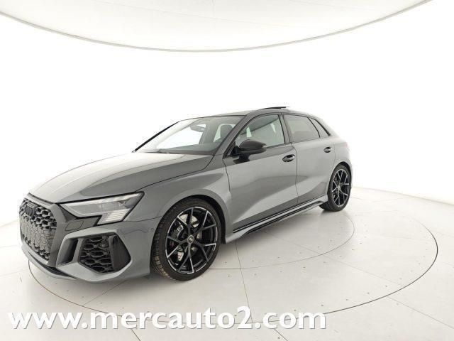 Grigio Usata 2023 Audi RS3 Comfort Tre volumi | 65.350 € (Cara) - Immagine 1/4