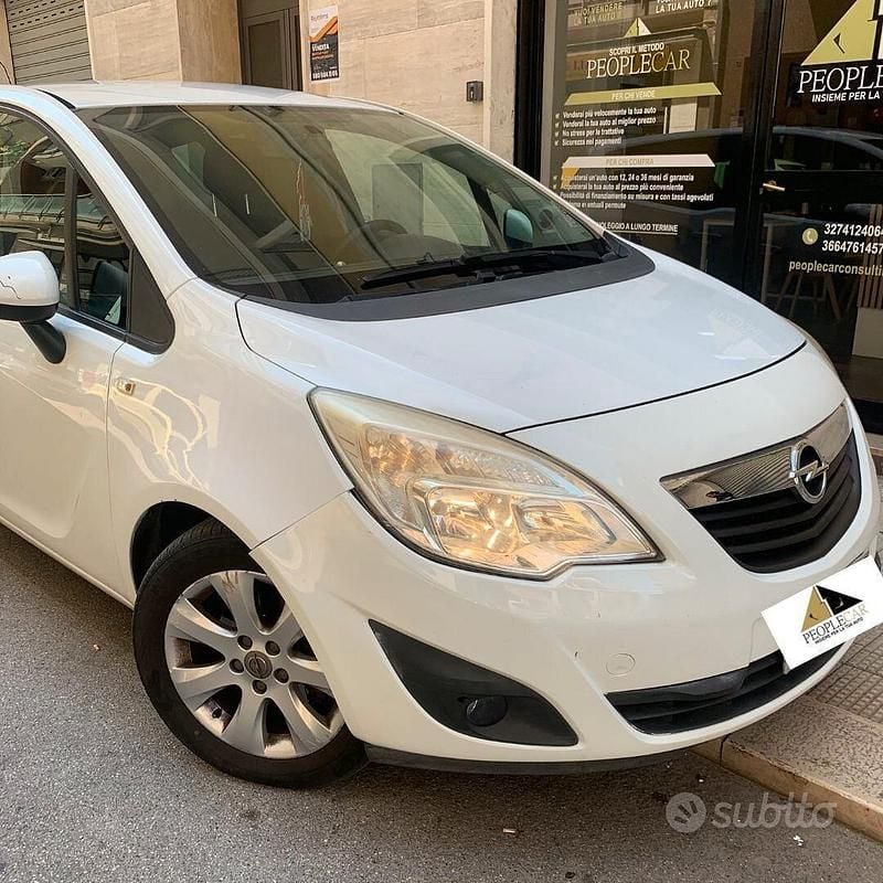 Usata Opel Meriva 120 CV (88 kW) 2012 Bianco Monovolume