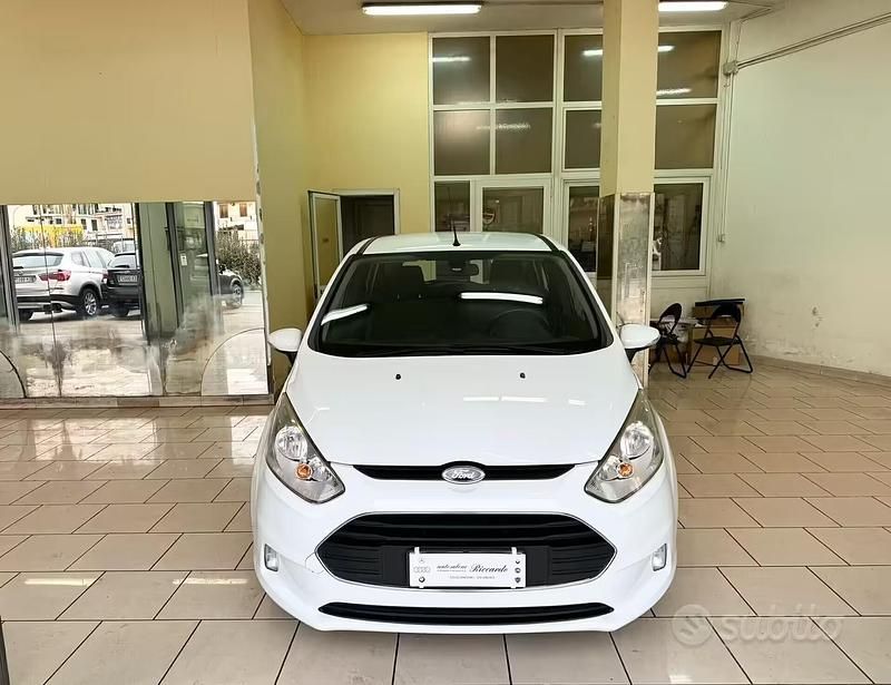 Usata Ford B-MAX Business Edition 75 CV (55 kW) 2016 Bianco Monovolume