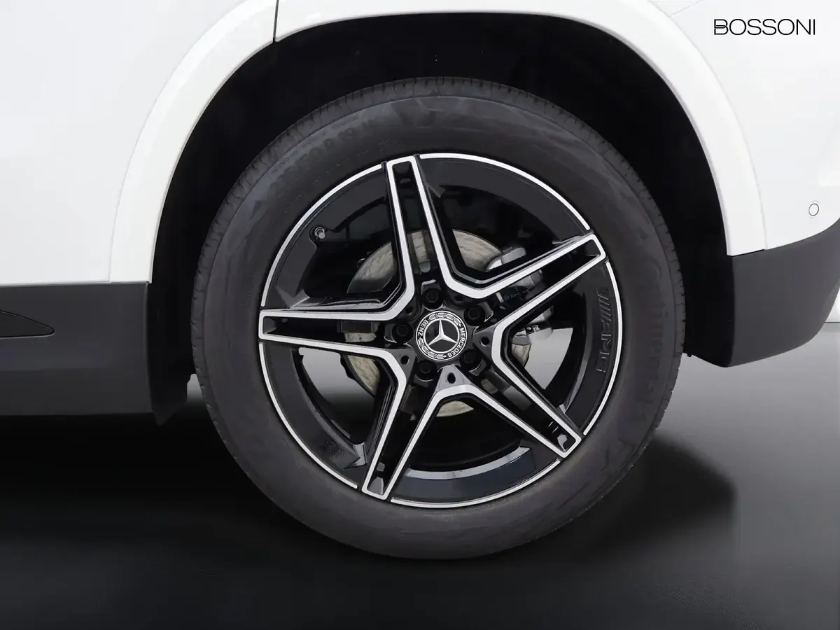 Nuova Mercedes GLA200 AMG line 150 CV (110 kW) 2026 Bianco SUV